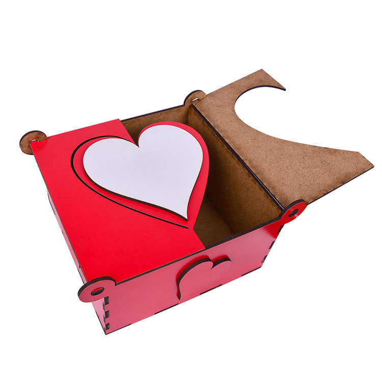 Ahşap Hediyelik Kırmızı Kutu - 15x15cm - 4