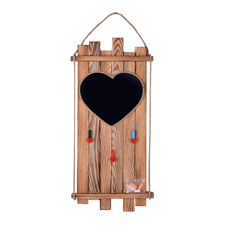 Ahşap Kalp Karatahtalı Asimetrik Mandallı Çerçeve 23x54 - 1