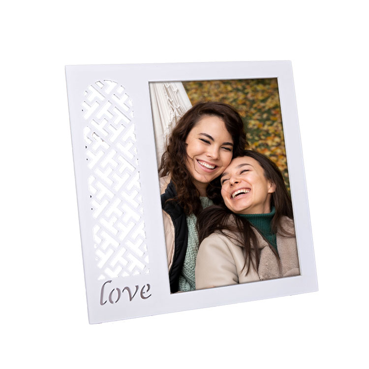 Ahşap Love Desenli Krem Fotoğraf Çerçevesi - 3