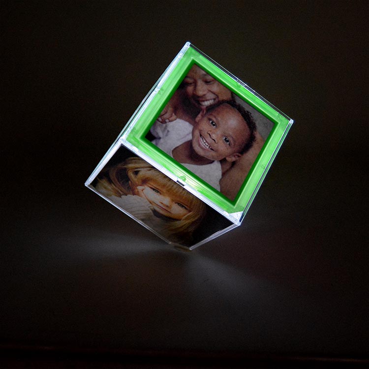 Bordürlü Büyük Dönen Led Işıklı Küp Çerçeve - 15x15cm - 7