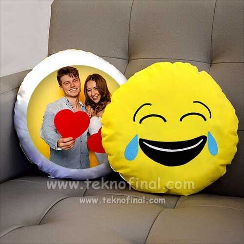 Yuvarlak Emojili Sarı Yastıklar