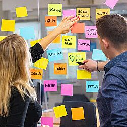 Hayvanlı ve Meyveli Mini Akıllı Not Kağıdı 100 Yaprak Yapışkanız Post-it - 4'lü Paket - 3