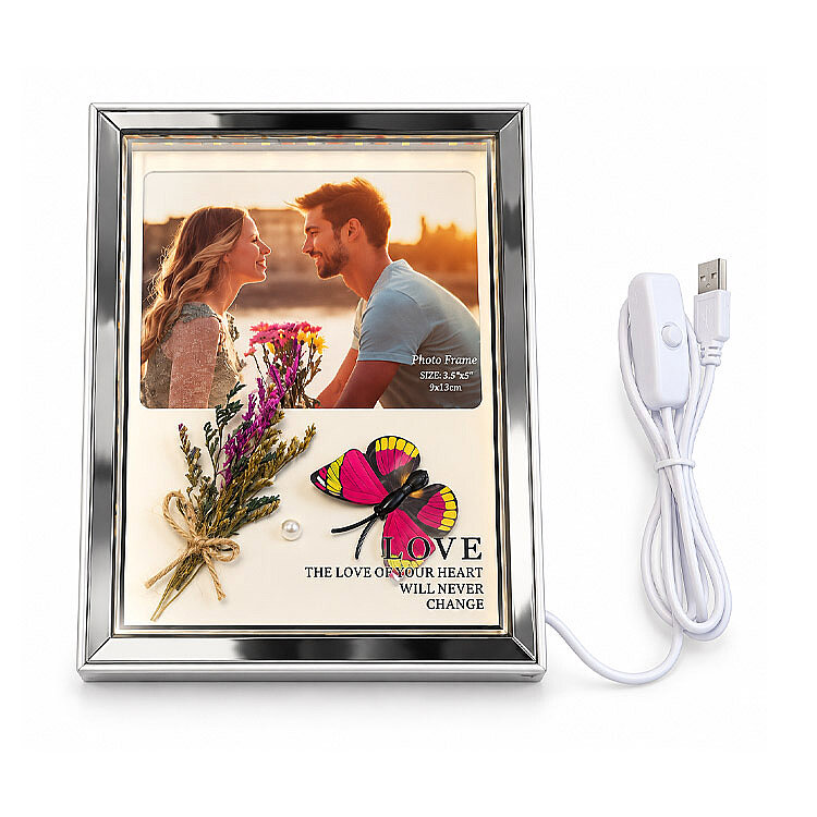 Kelebek ve Kuru Çiçekli Led Işıklı Fotoğraf Çerçevesi - 7