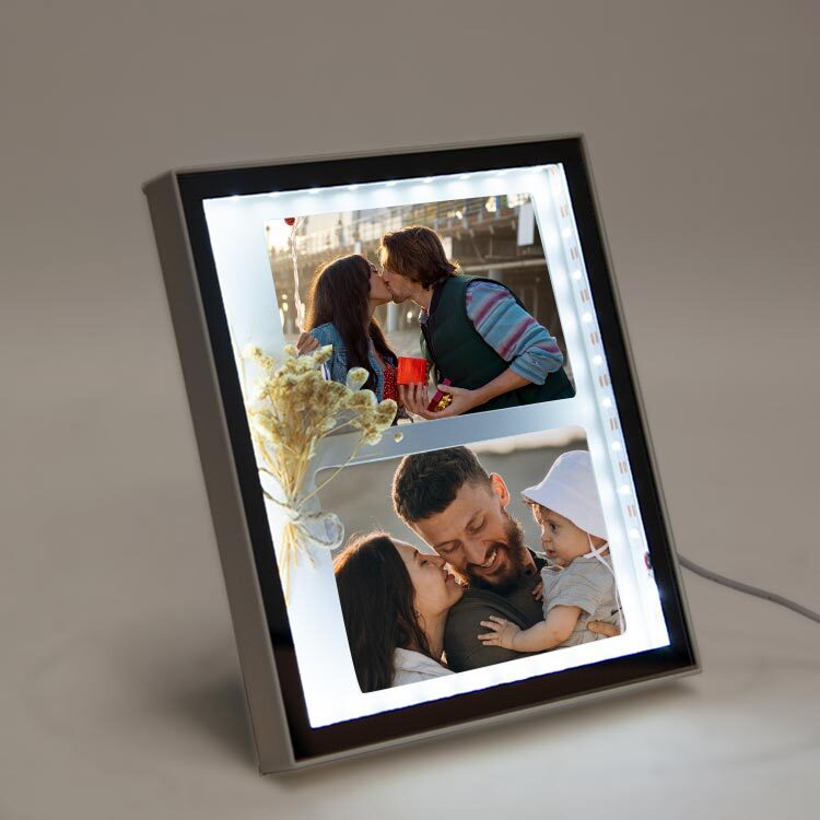 Kuru Çiçekli Çift Fotoğraflı Sihirli Ayna - Led Işıklı Çerçeve - 2