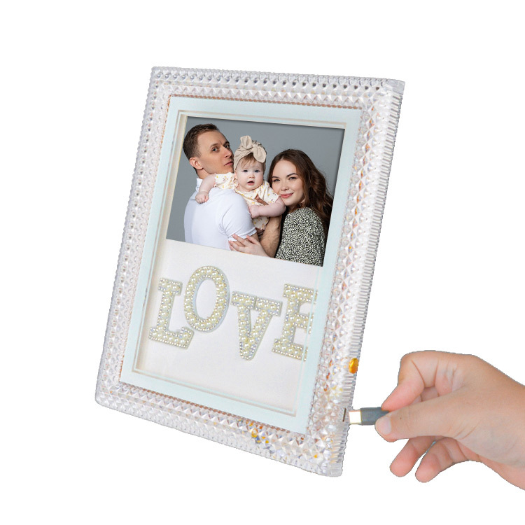 Led Işıklı İnci Taşlı Love Kristal Fotoğraf Çerçevesi - 20x25cm - 5