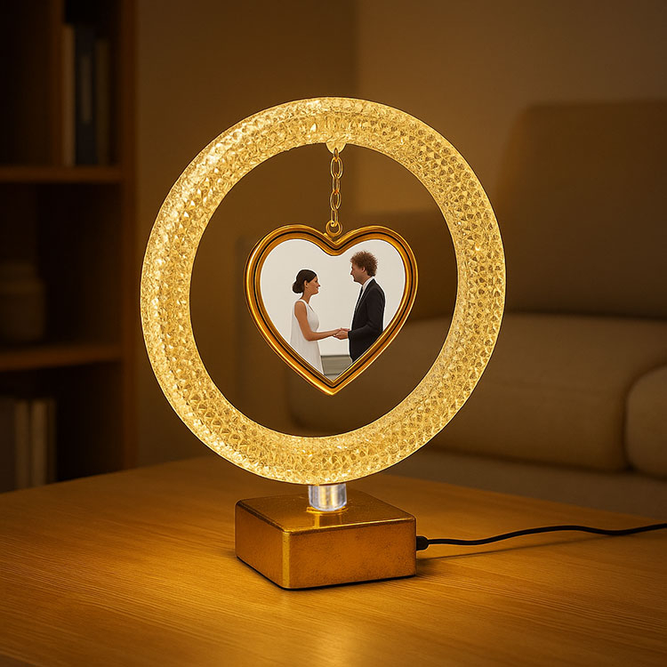 Led Işıklı Kristal Aşk Çemberi Fotoğraf Çerçevesi - 2