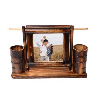 Pen Holder with Swinging Photo Frame - Thumbnail