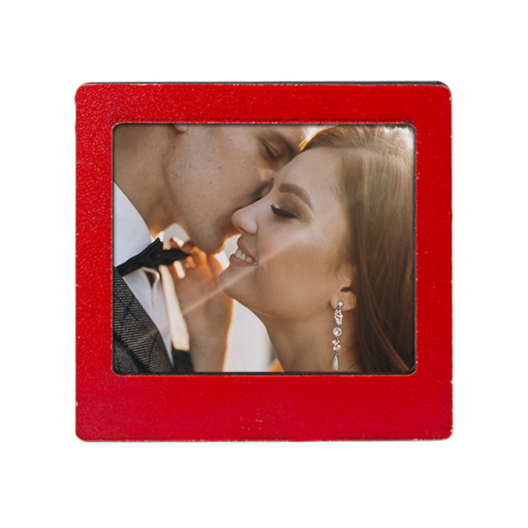 Ahşap Polaroid Mini Fotoğraf Çerçevesi - 9x9cm - 6
