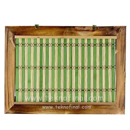 Bamboo Multiple Photo Frame with String and Latch 20x30