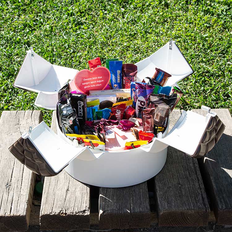 Wholesale Self Exploding Surprise Gift Box | Personal Birthday Cake - 7