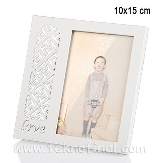 Wooden Cream Love Picture Frame 10x15 - Thumbnail