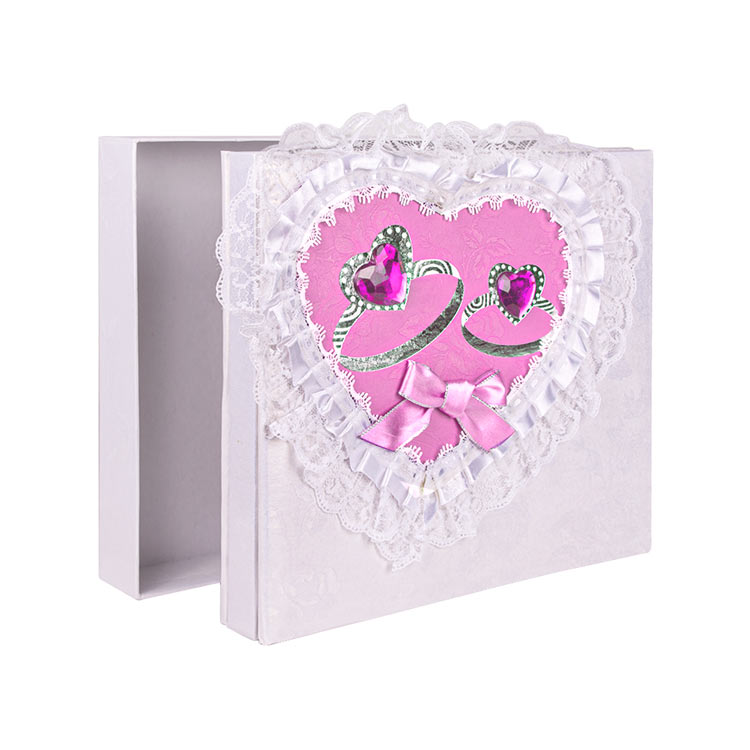 Yapışkanlı Kutulu Dantelli Fotoğraf Albümü - 22x25cm - 8