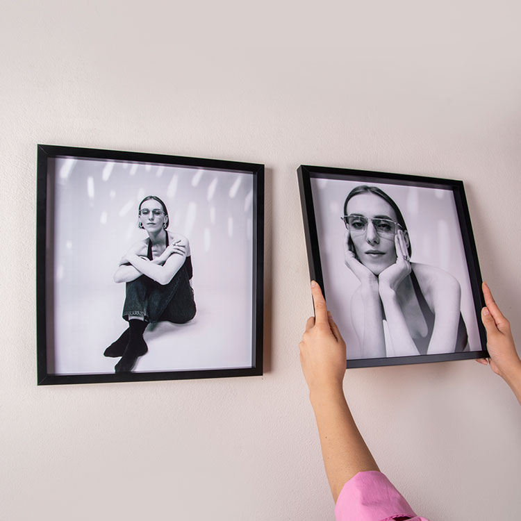 Yapışkanlı Sök Tak Kare Çerçeveler 30x30cm - 2'li paket - 1